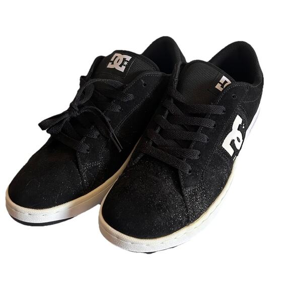NEW MENS DC STRIKER SIZE 12 BLACK White SKATE SHOES -No Box main image 8